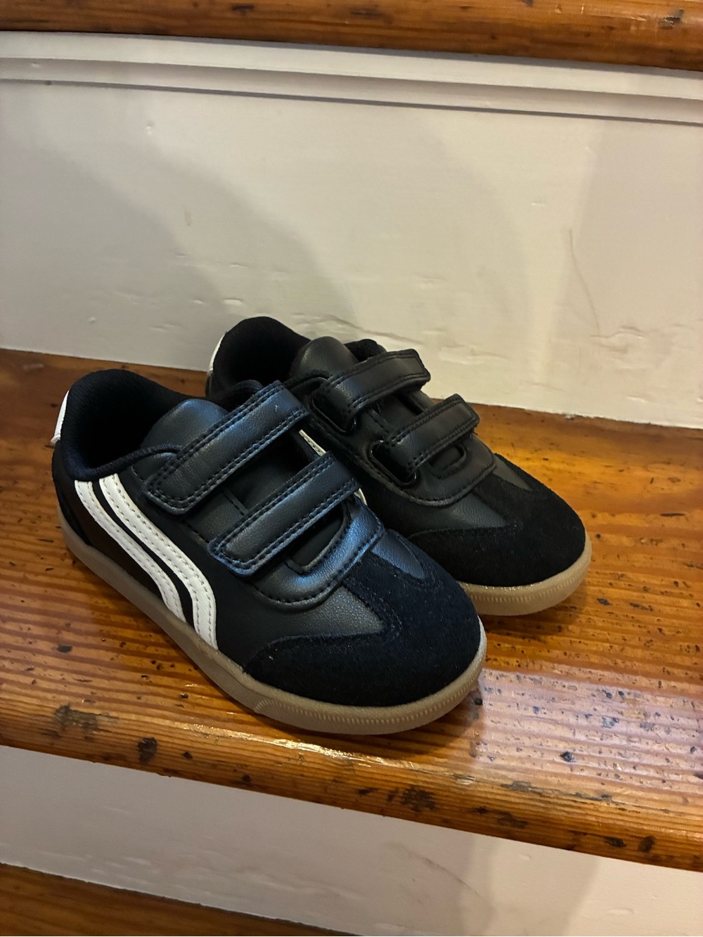 Cat & Jack Black Dakota Sneakers with White Stripes
